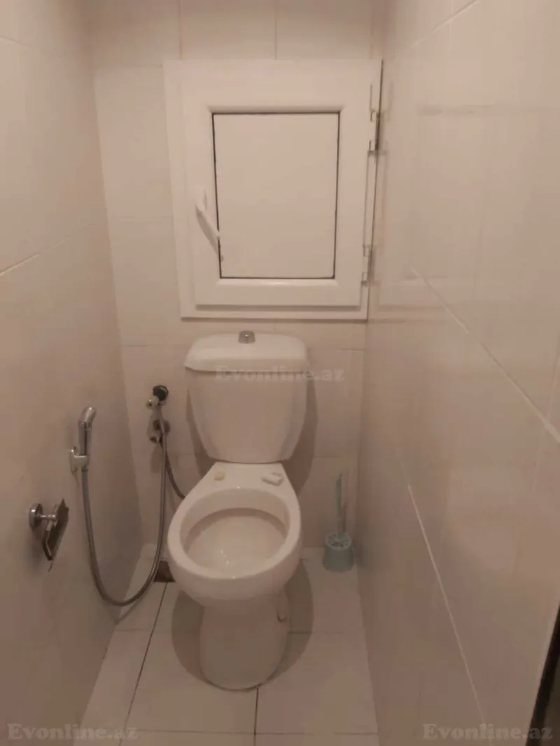 Satılır 4 otaqlı Mənzil Köhnə tikili 100 m² Azadlıq prospekti m. - şəkil 8