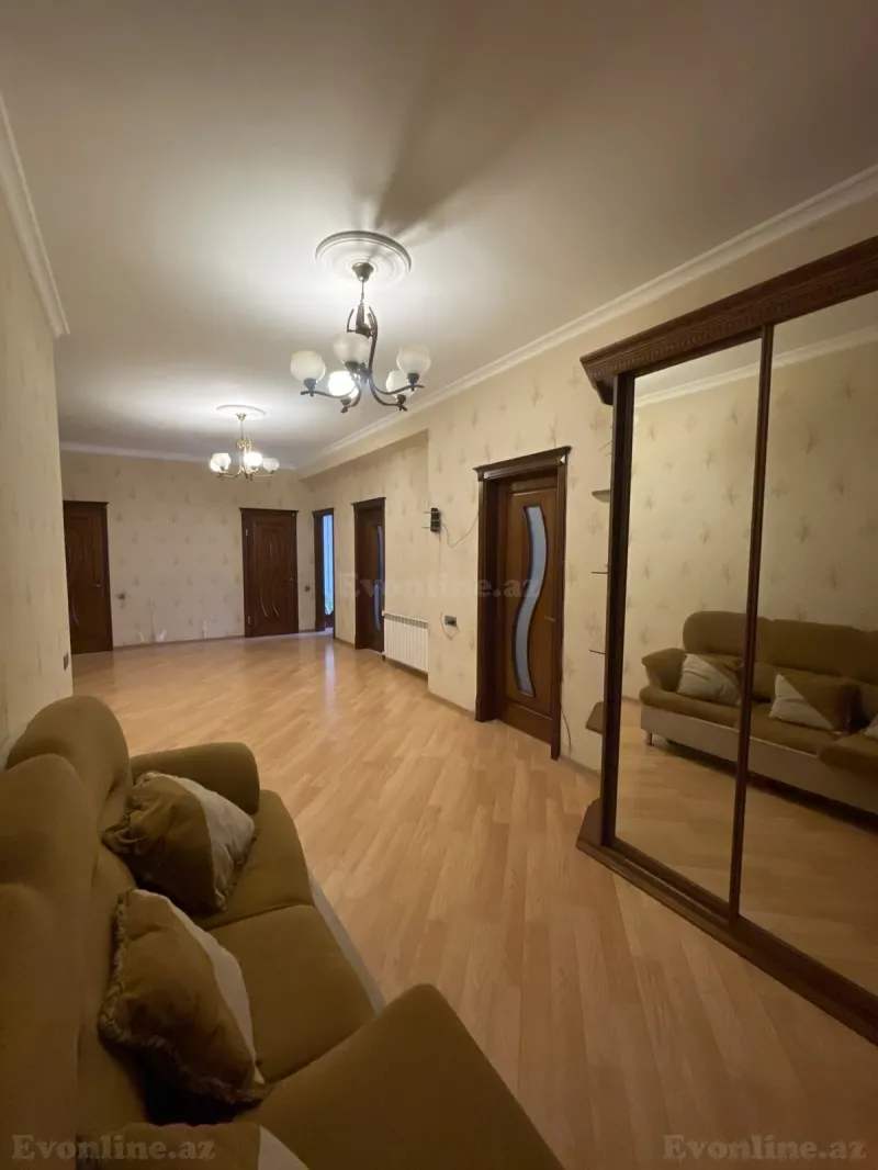 Kirayə verilir 3 otaqlı Mənzil Yeni tikili 140 m² Nərimanov r. - şəkil 8