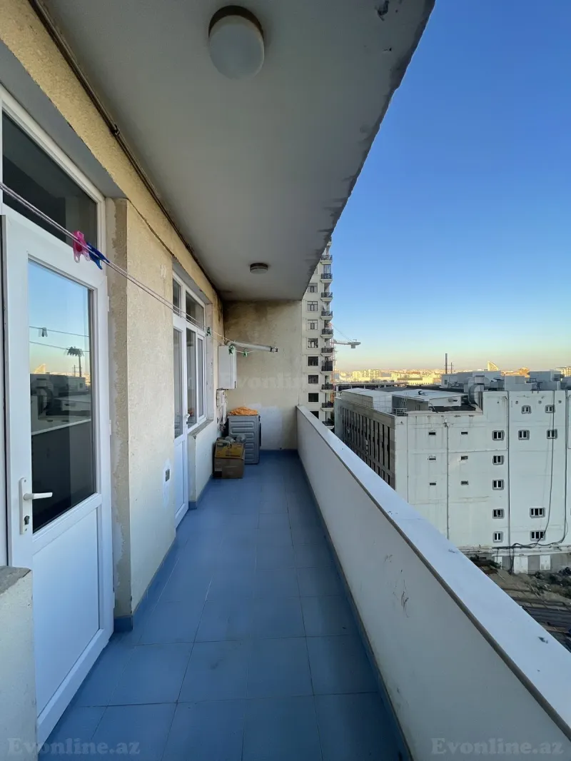 Kirayə verilir 3 otaqlı Mənzil Yeni tikili 140 m² Nərimanov r. - şəkil 20