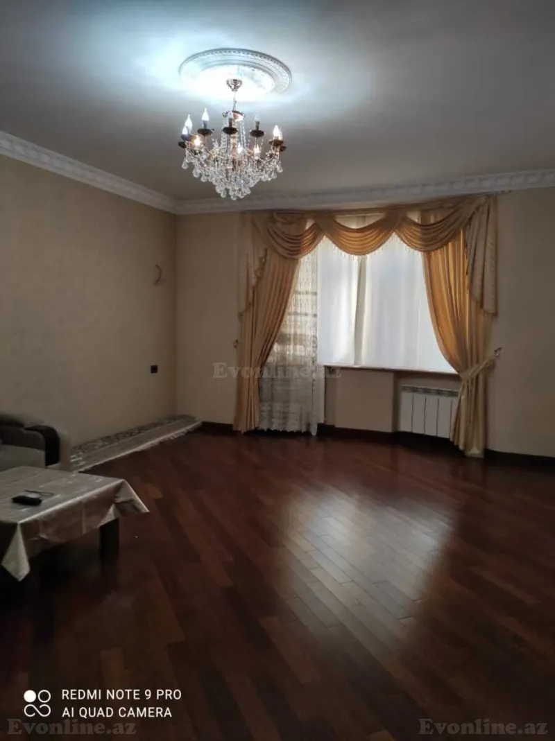 Kirayə verilir 3 otaqlı Mənzil Yeni tikili 130 m² İnşaatçılar m. - şəkil 5
