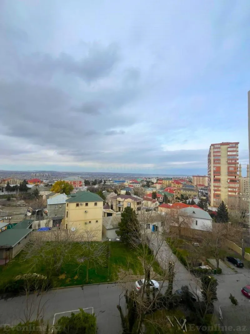 Satılır 3 otaqlı Mənzil Köhnə tikili 70 m² Nəsimi m. - şəkil 17