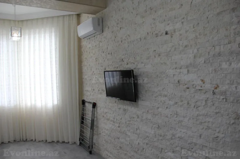 Kirayə verilir 3 otaqlı Mənzil Yeni tikili 149 m² Nərimanov r. - şəkil 11