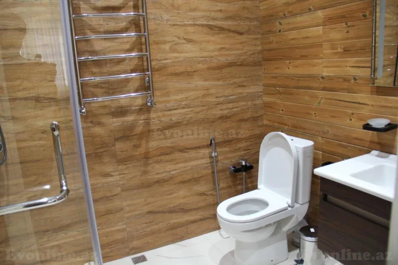 Kirayə verilir 3 otaqlı Mənzil Yeni tikili 149 m² Nərimanov r. - şəkil 17