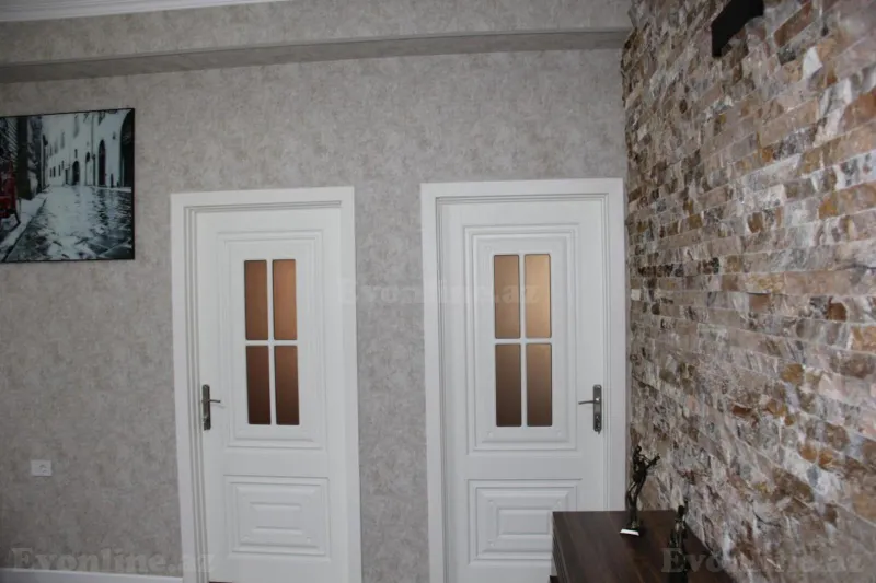 Kirayə verilir 3 otaqlı Mənzil Yeni tikili 149 m² Nərimanov r. - şəkil 23