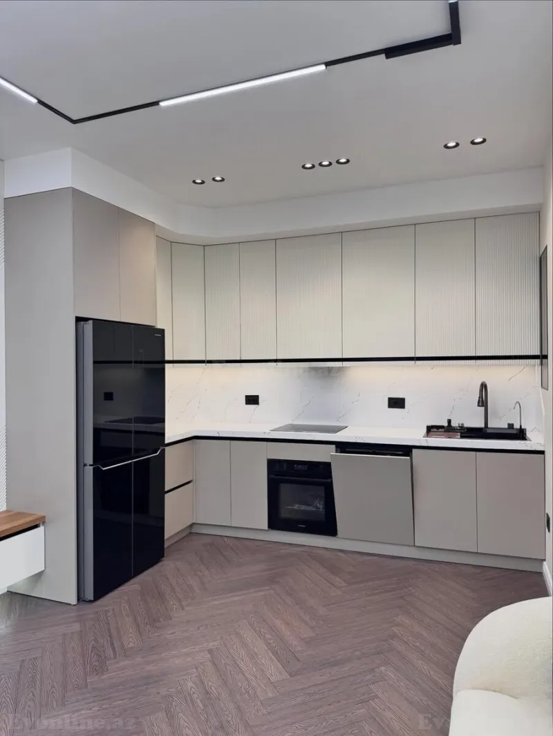 Satılır 3 otaqlı Mənzil Yeni tikili 96 m² Elmlər Akademiyası m. - şəkil 8