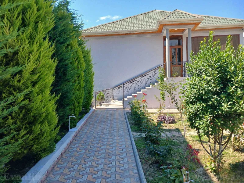 Satılır 8 otaqlı Həyət evi 350 m² Sumqayıt