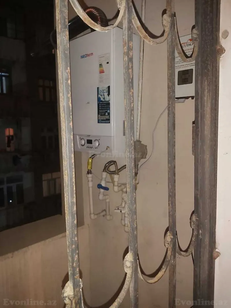 Kirayə verilir 2 otaqlı Mənzil Köhnə tikili 68 m² Memar Əcəmi m. - şəkil 4
