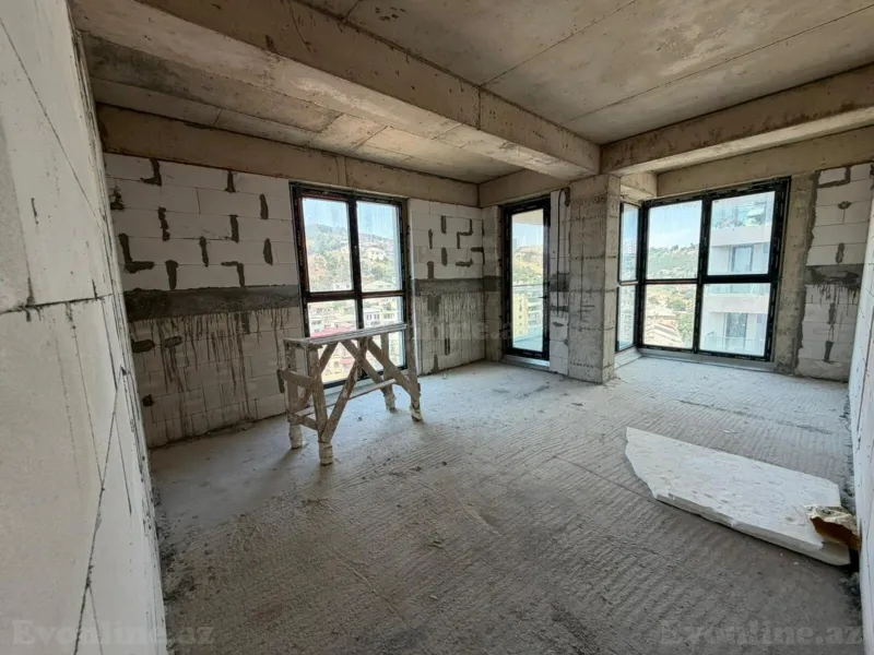 Satılır 4 otaqlı Mənzil Yeni tikili 165 m² Səbail r. - şəkil 8