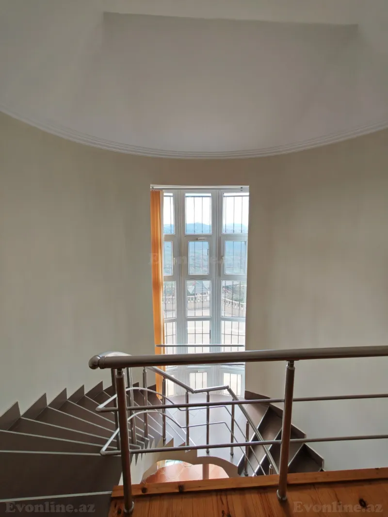 Satılır 7 otaqlı Həyət evi 200 m² Şamaxı - şəkil 16