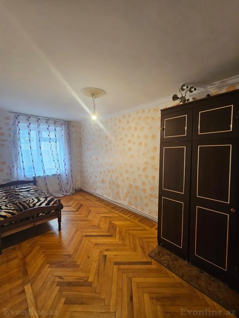 Kirayə verilir 3 otaqlı Mənzil Köhnə tikili 80 m² Elmlər Akademiyası m. - şəkil 5