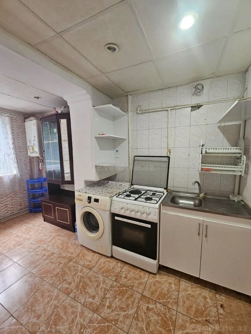 Kirayə verilir 3 otaqlı Mənzil Köhnə tikili 80 m² Elmlər Akademiyası m. - şəkil 17