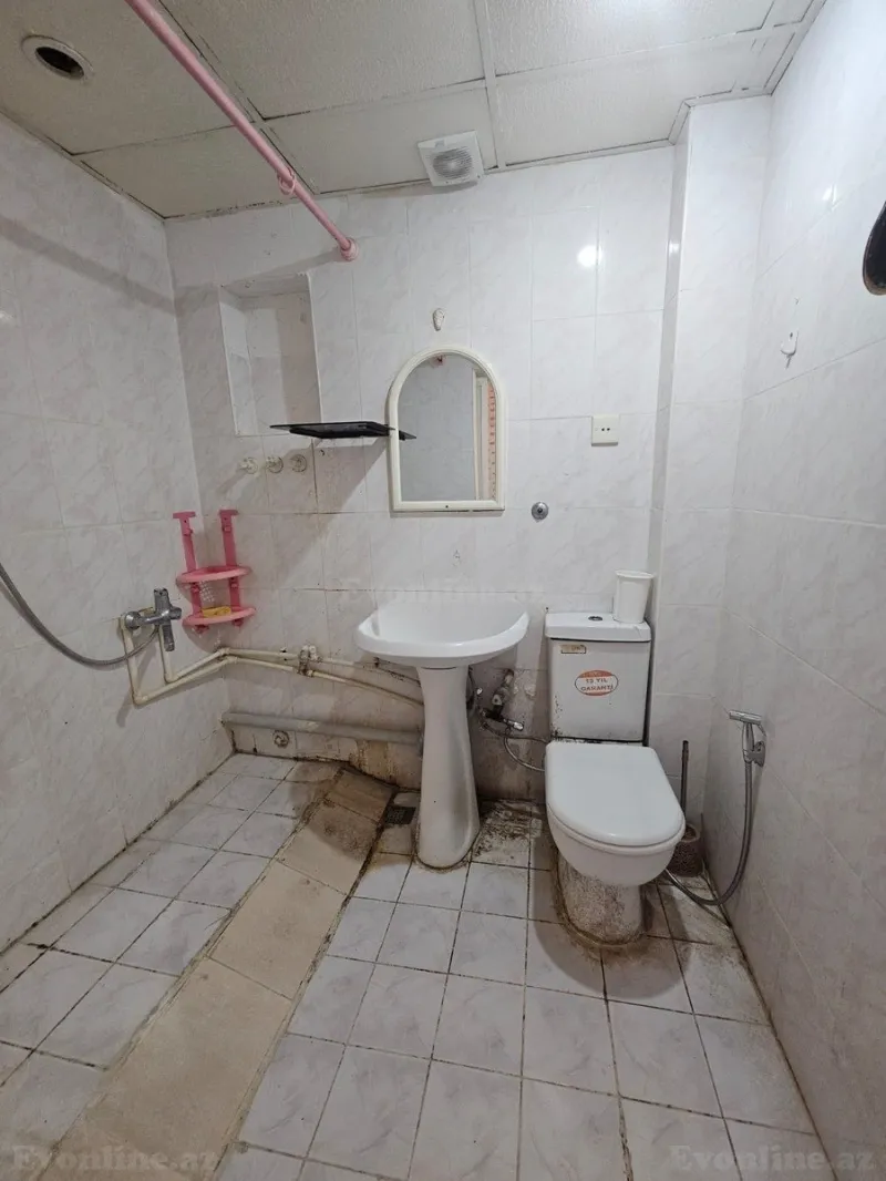 Kirayə verilir 3 otaqlı Mənzil Köhnə tikili 80 m² Elmlər Akademiyası m. - şəkil 18