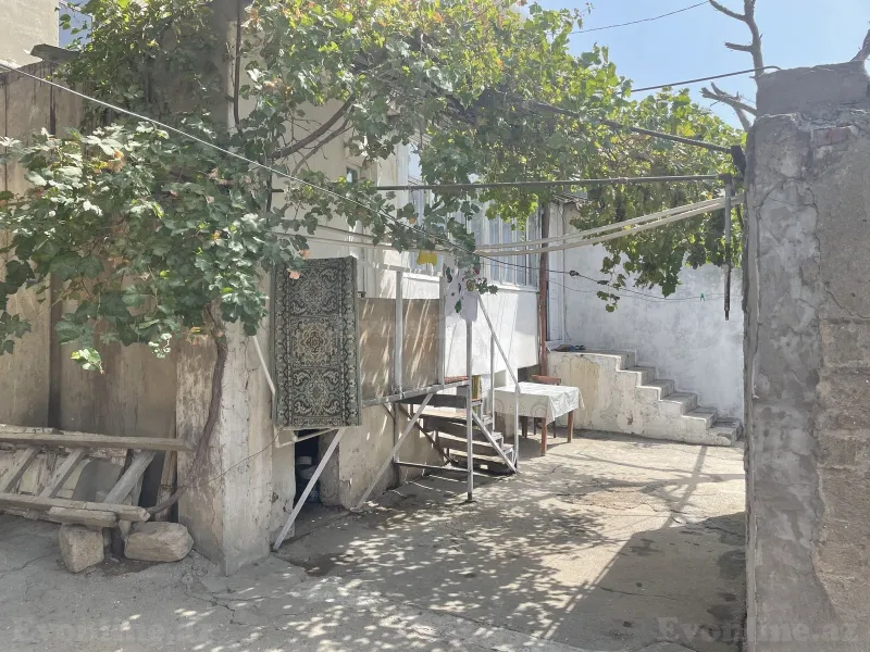Satılır 6 otaqlı Həyət evi 200 m² Yasamal - şəkil 2