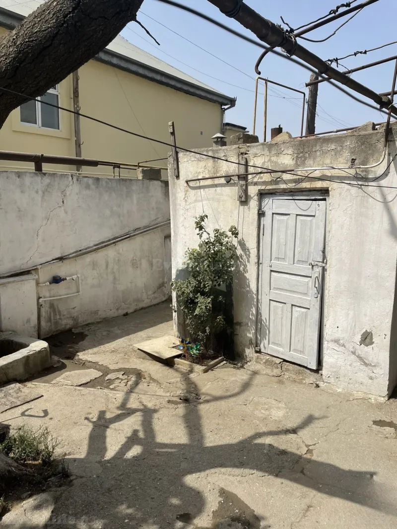 Satılır 6 otaqlı Həyət evi 200 m² Yasamal - şəkil 5