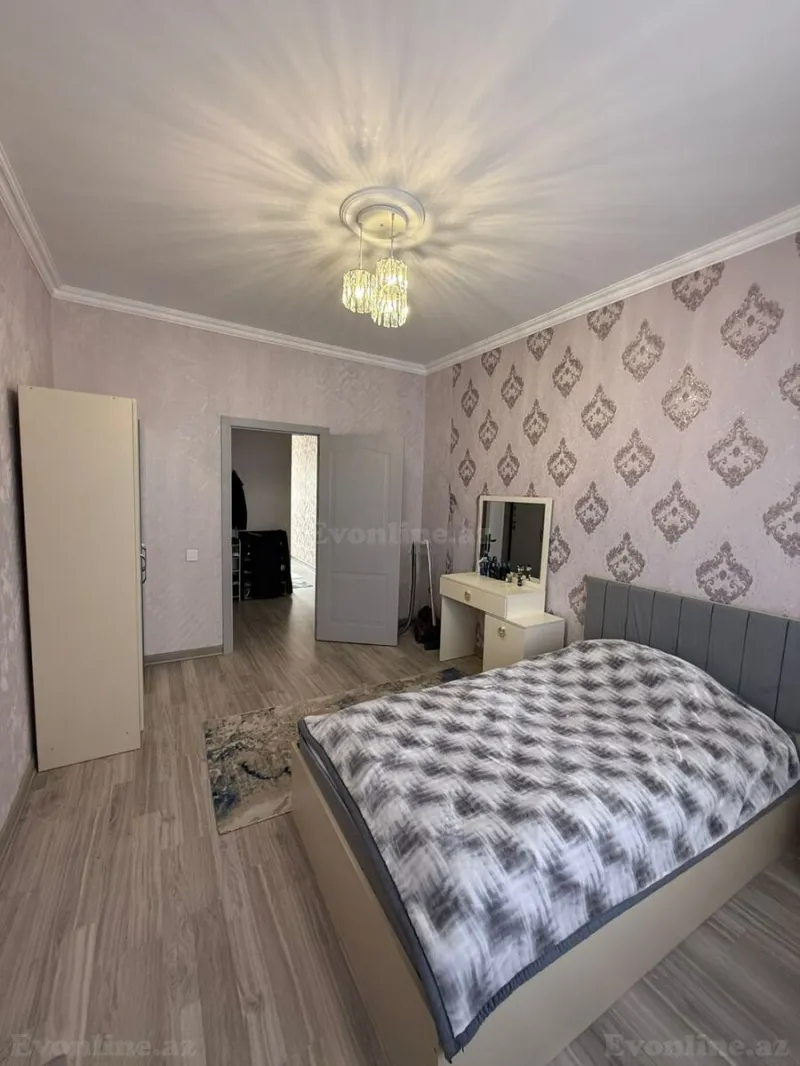 Satılır 4 otaqlı Mənzil Köhnə tikili 110 m² Yeni Yasamal - şəkil 6