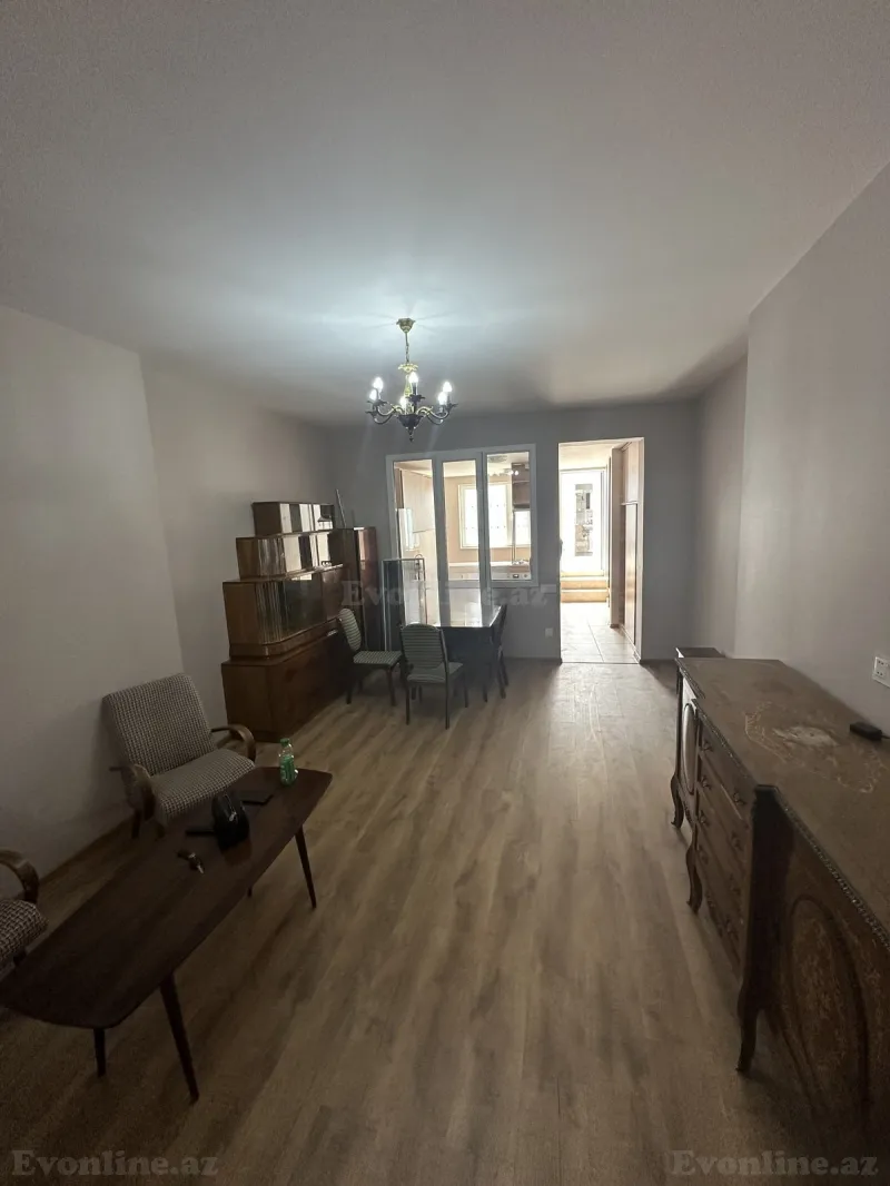 Satılır 3 otaqlı Həyət evi 100 m² Elmlər Akademiyası m. - şəkil 2