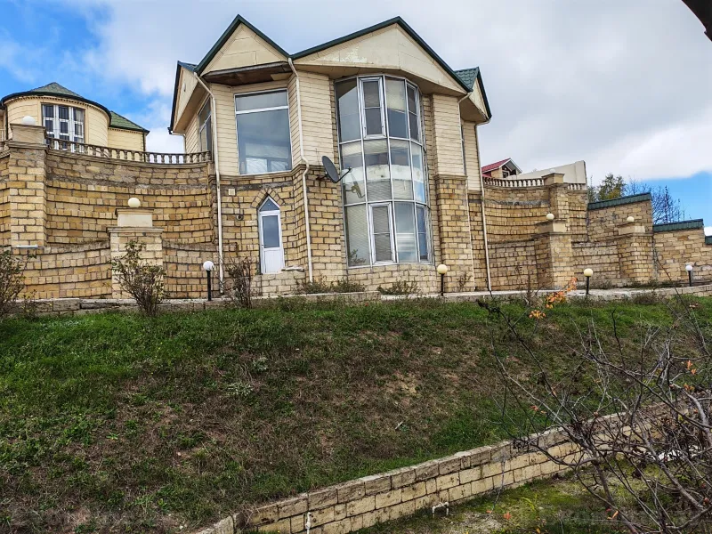 Satılır 7 otaqlı Həyət evi 200 m² Şamaxı
