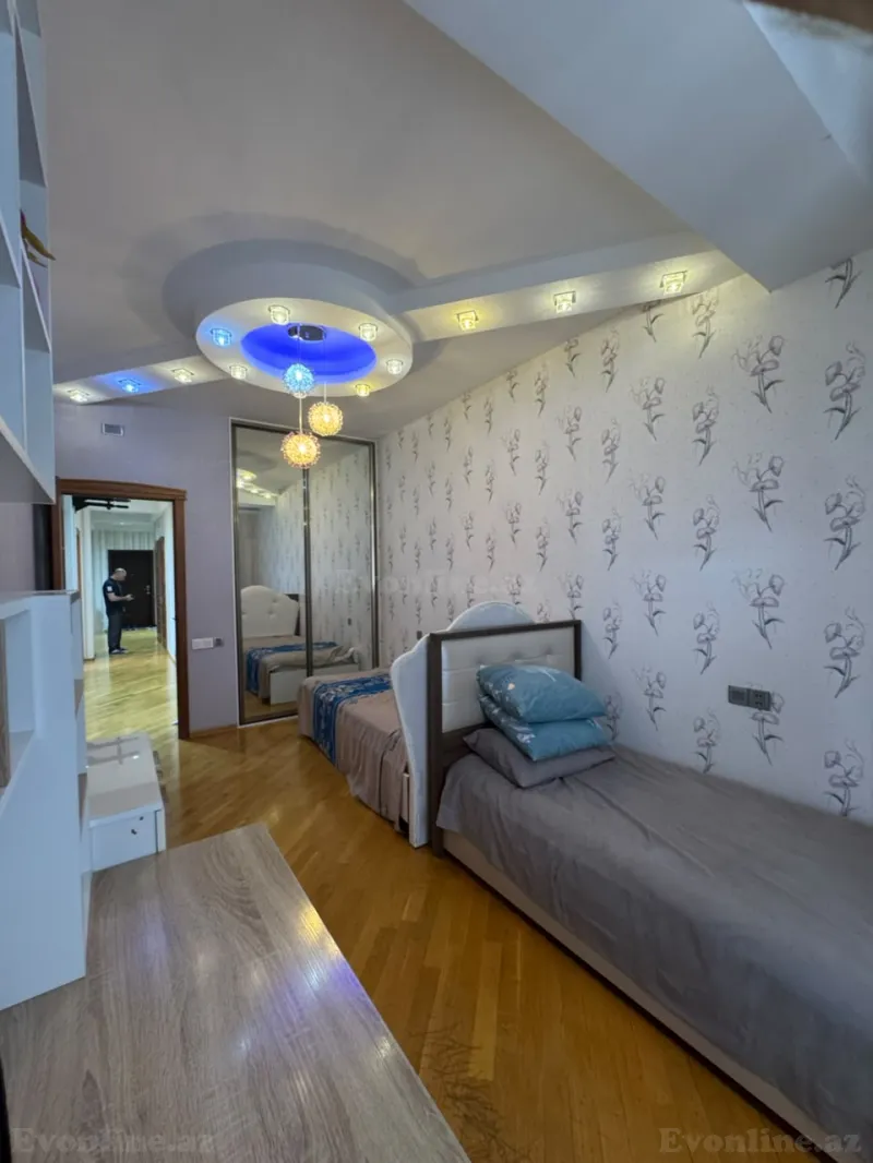 Kirayə verilir 3 otaqlı Mənzil Yeni tikili 130 m² 28 May m. - şəkil 6