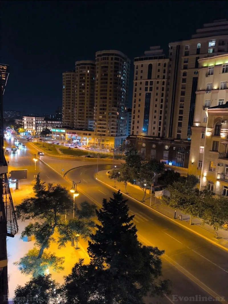 2 otaqlı Mənzil 60 m² Nizami m. Satılır