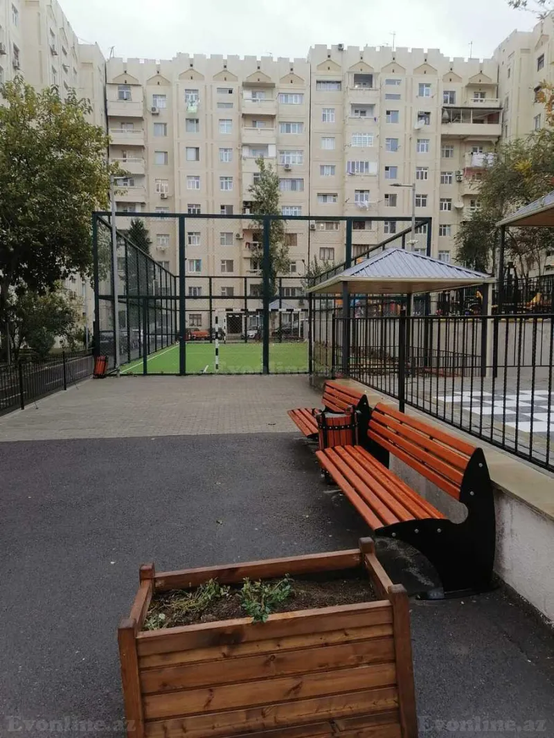Satılır 3 otaqlı Mənzil Köhnə tikili 80 m² Yeni Günəşli - şəkil 5