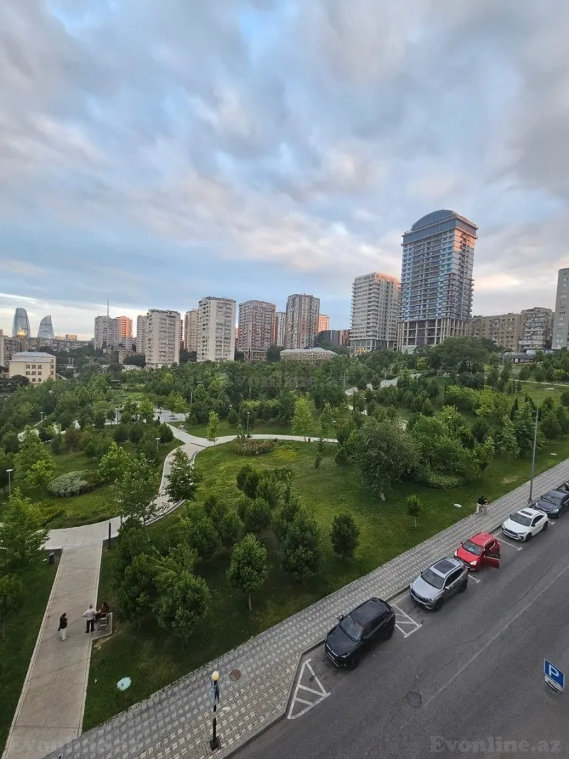 Satılır 3 otaqlı Mənzil Yeni tikili 80 m² Nizami m. - şəkil 2