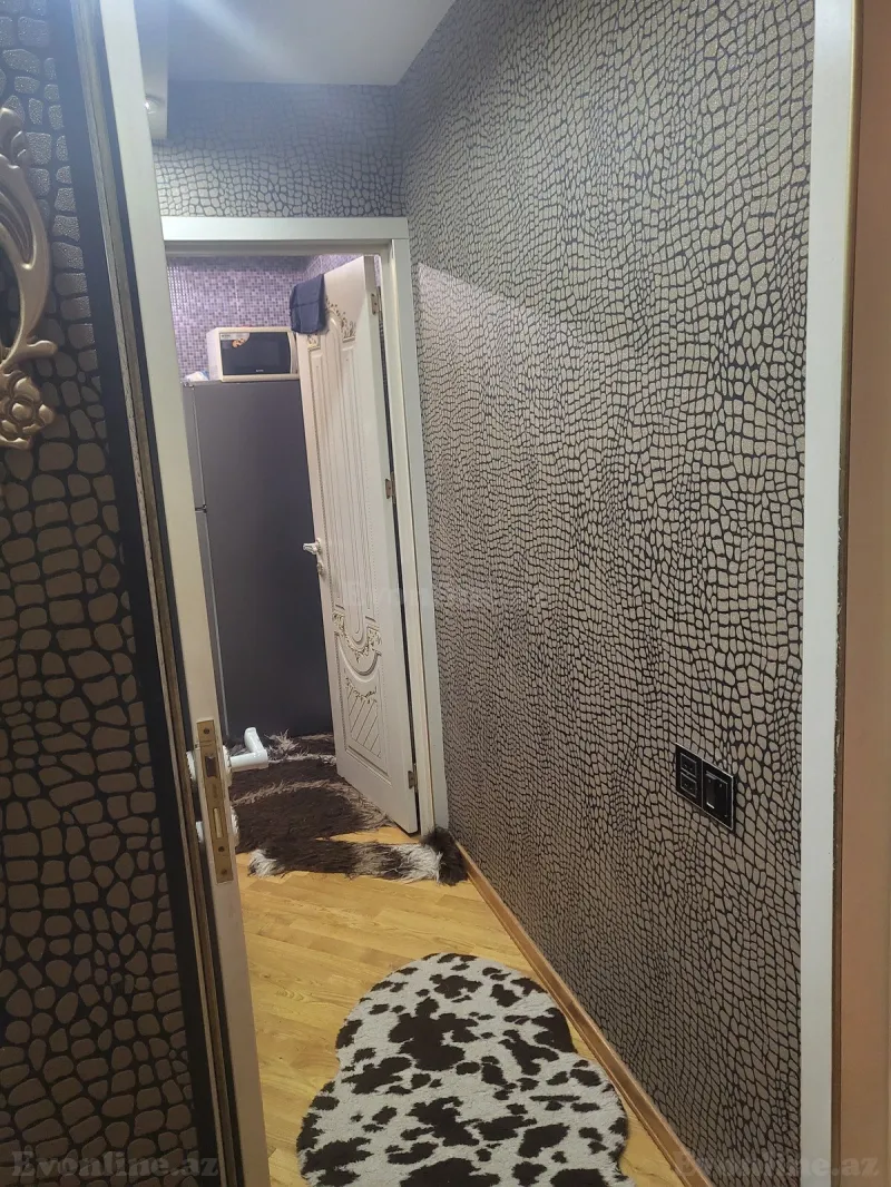 Satılır 2 otaqlı Mənzil Köhnə tikili 41 m² Neftçilər m. - şəkil 2