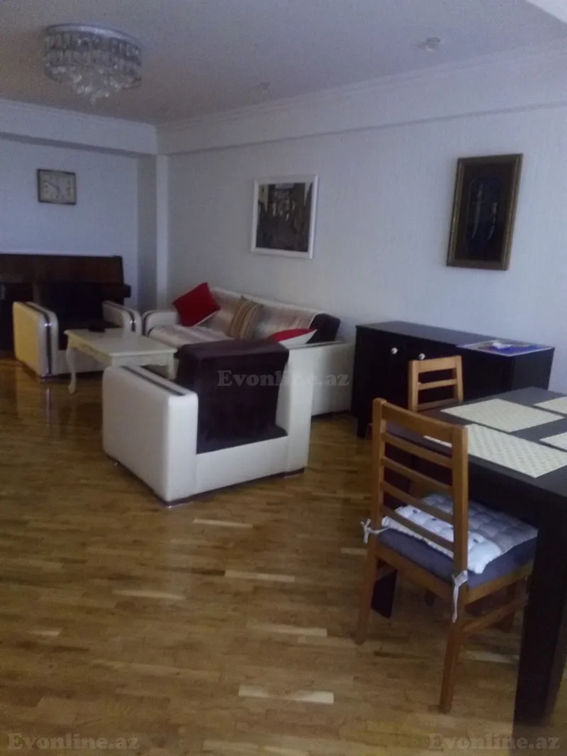Kirayə verilir 3 otaqlı Mənzil Köhnə tikili 90 m² Səbail r. - şəkil 3