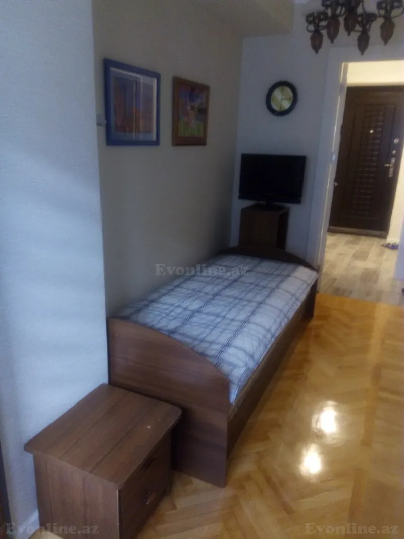 Kirayə verilir 3 otaqlı Mənzil Köhnə tikili 90 m² Səbail r. - şəkil 9