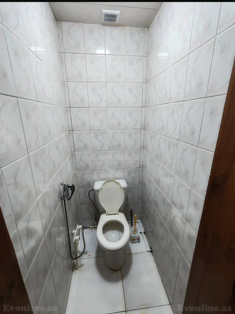 Kirayə verilir 4 otaqlı Mənzil Köhnə tikili 121 m² Neftçilər m. - şəkil 5