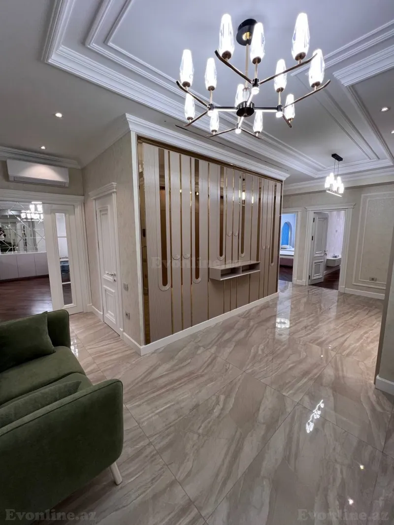 Satılır 5 otaqlı Mənzil Yeni tikili 234 m² Qara Qarayev m. - şəkil 3