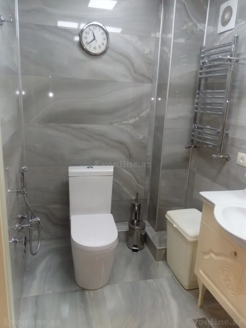 Kirayə verilir 3 otaqlı Mənzil Köhnə tikili 90 m² 28 May m. - şəkil 6