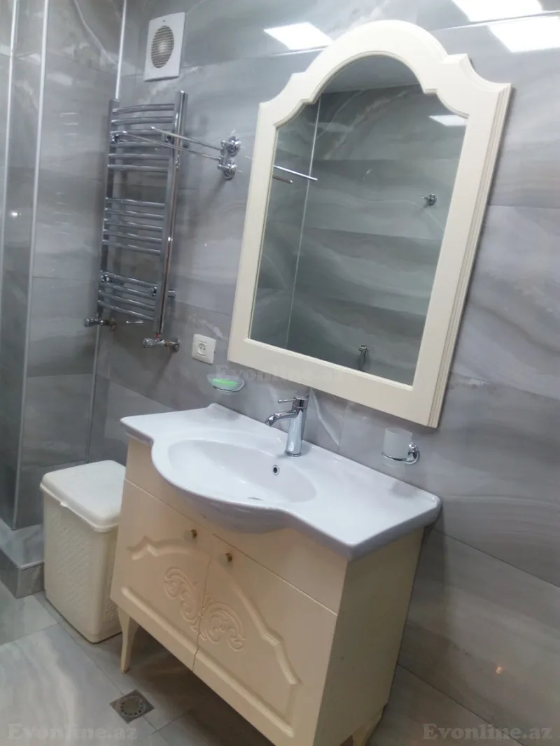 Kirayə verilir 3 otaqlı Mənzil Köhnə tikili 90 m² 28 May m. - şəkil 7