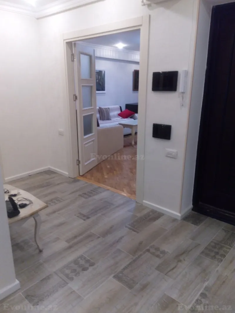 Kirayə verilir 3 otaqlı Mənzil Köhnə tikili 90 m² 28 May m. - şəkil 12