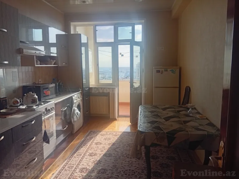 Kirayə verilir 3 otaqlı Mənzil Yeni tikili 130 m² Memar Əcəmi m. - şəkil 5