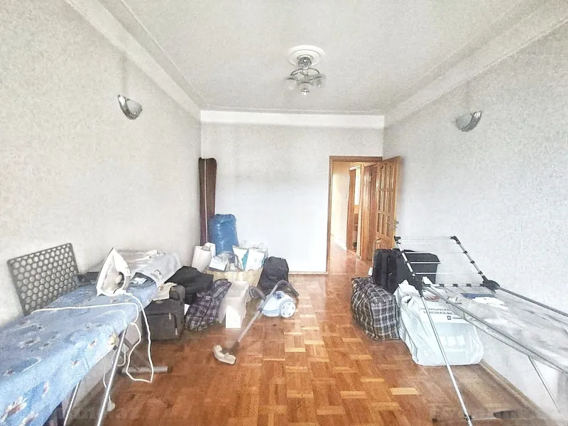 Satılır 4 otaqlı Mənzil Köhnə tikili 110 m² Azadlıq prospekti m. - şəkil 5