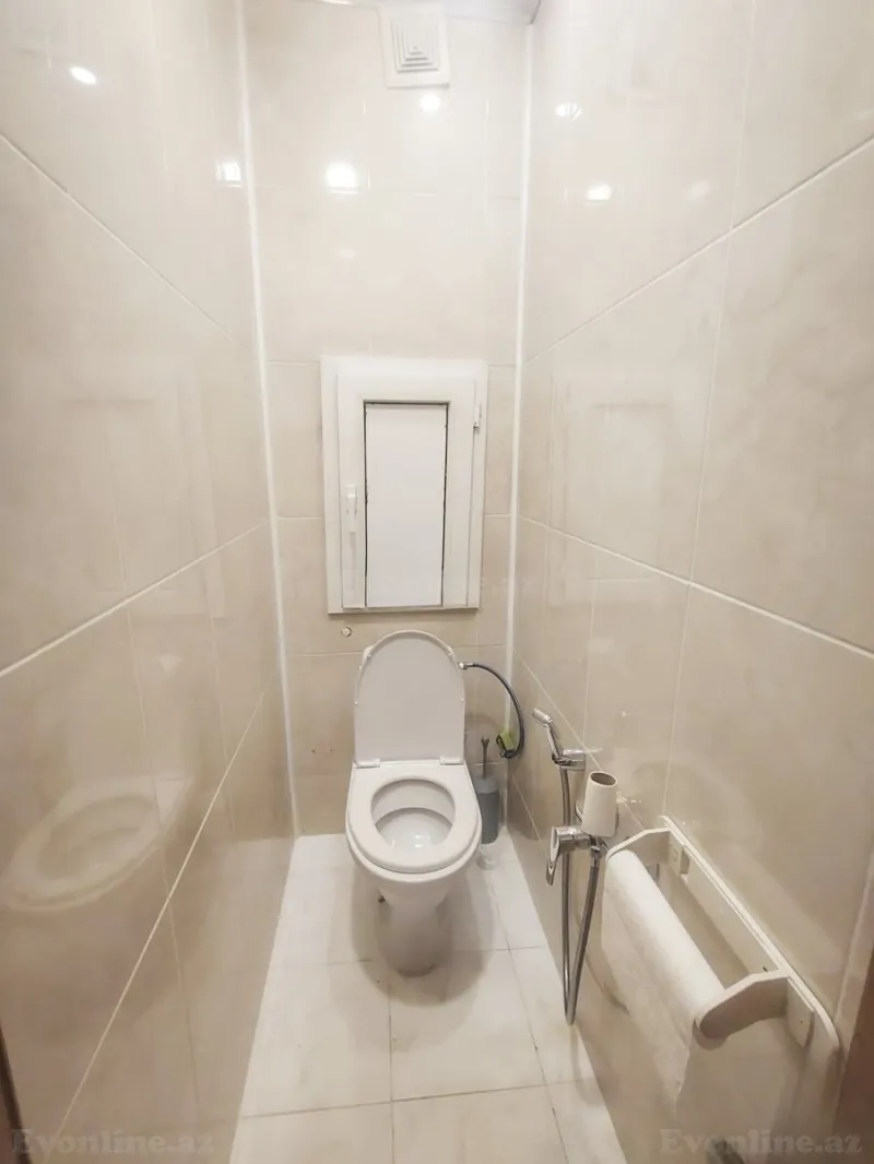 Satılır 4 otaqlı Mənzil Köhnə tikili 110 m² Azadlıq prospekti m. - şəkil 14