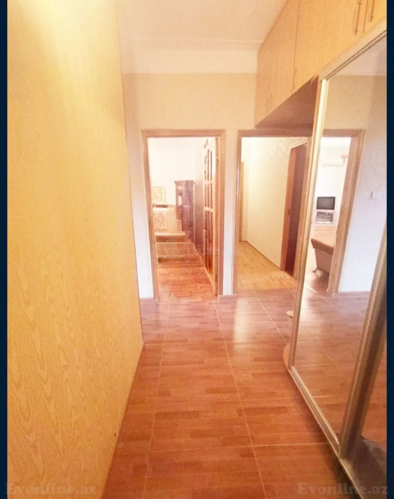 Satılır 4 otaqlı Mənzil Köhnə tikili 110 m² Azadlıq prospekti m. - şəkil 19