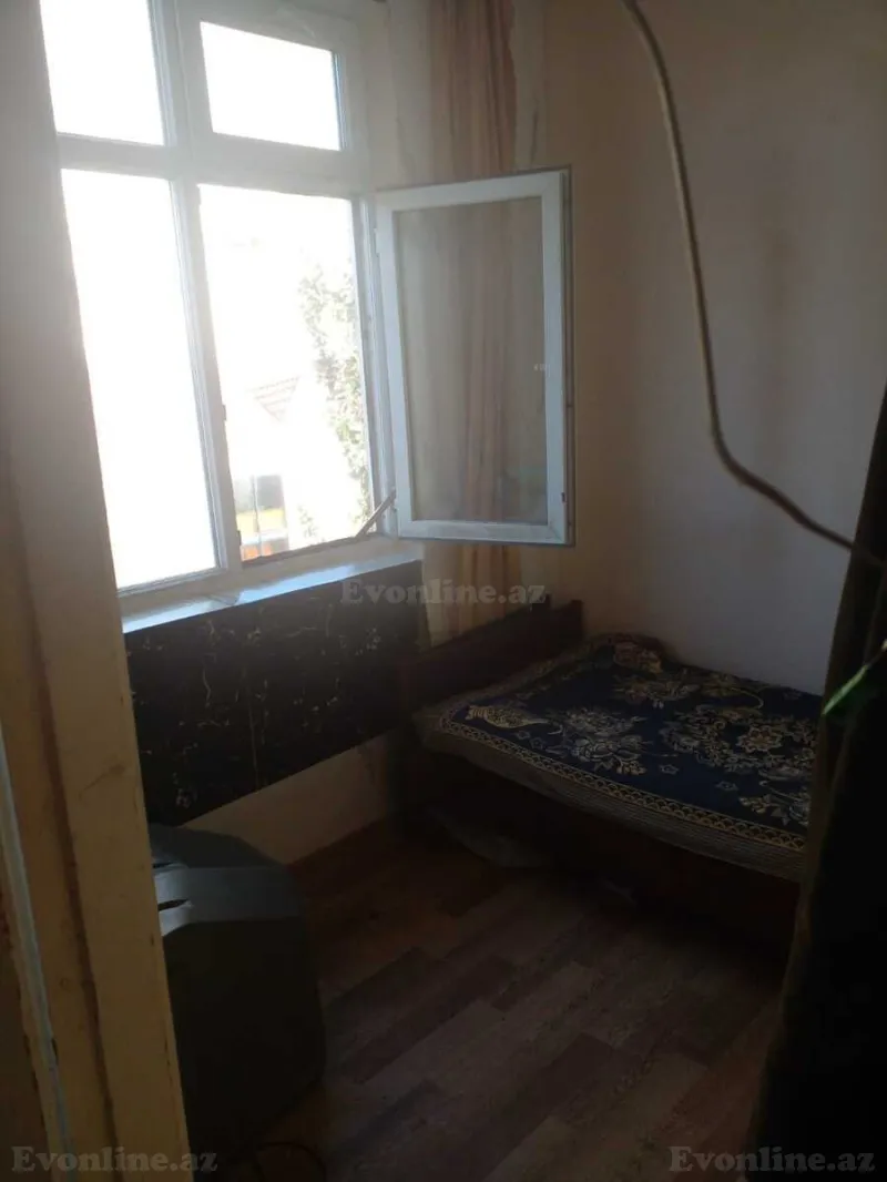 Kirayə verilir 2 otaqlı Mənzil Köhnə tikili 45 m² Memar Əcəmi m. - şəkil 4
