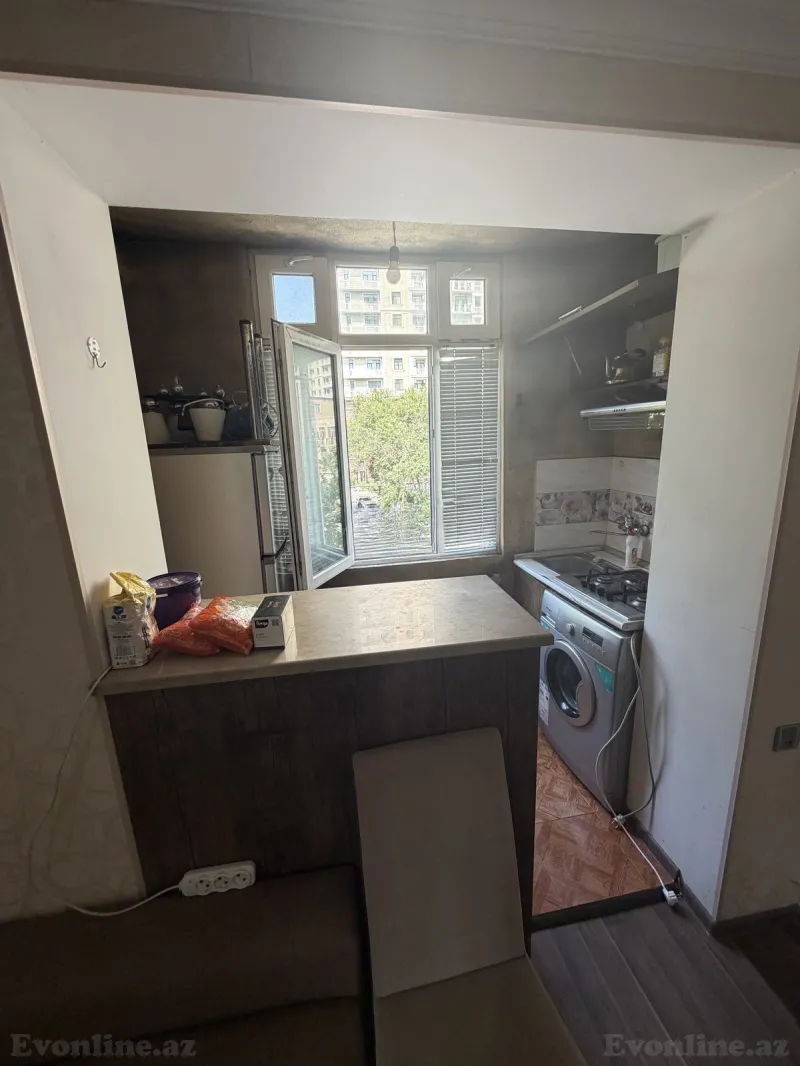Kirayə verilir 2 otaqlı Mənzil Köhnə tikili 40 m² Elmlər Akademiyası m. - şəkil 8