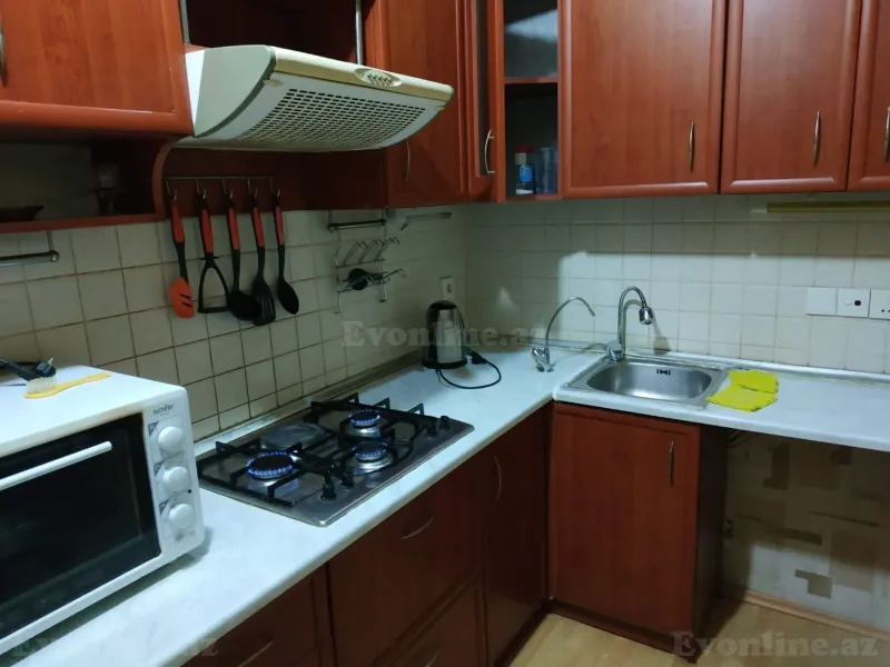 Kirayə verilir 3 otaqlı Mənzil Köhnə tikili 78 m² Həzi Aslanov m. - şəkil 13
