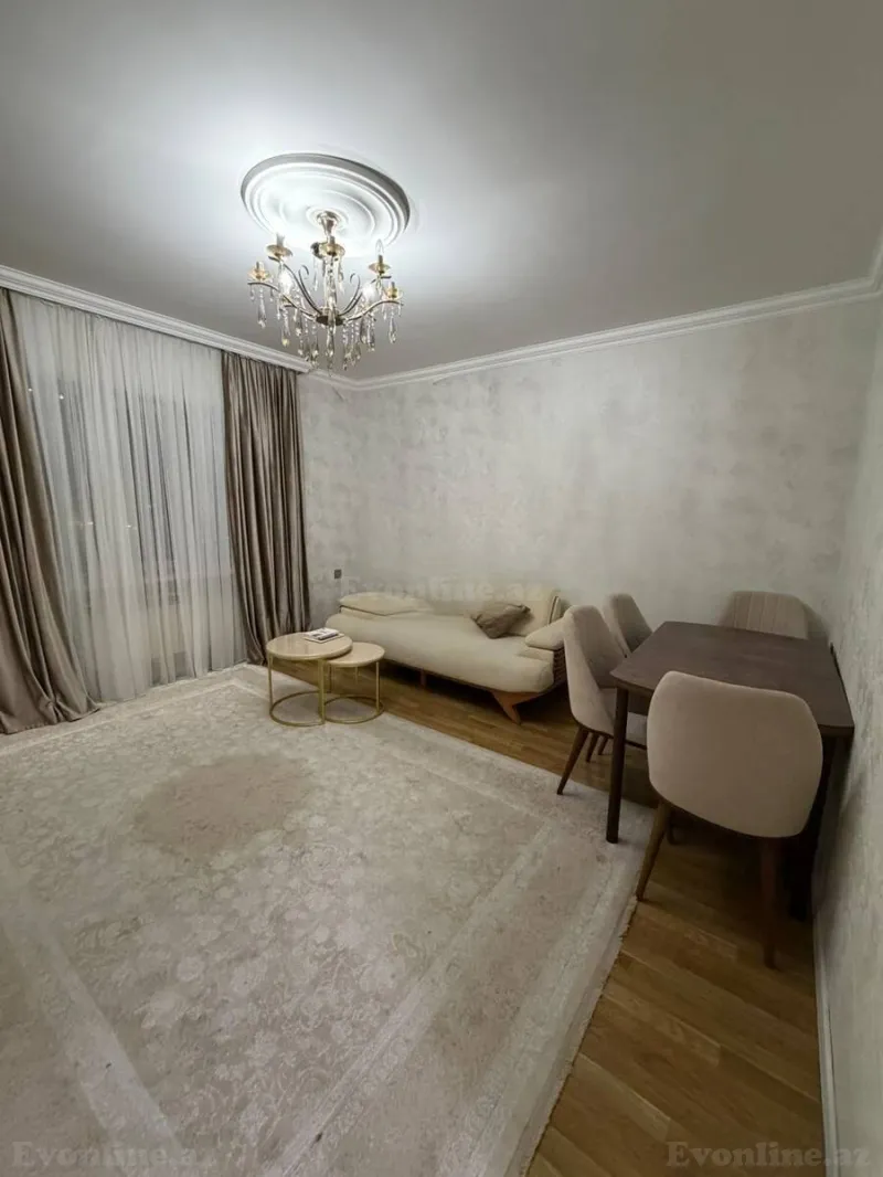 3 otaqlı Mənzil 60 m² 9-cu mikrorayon Satılır