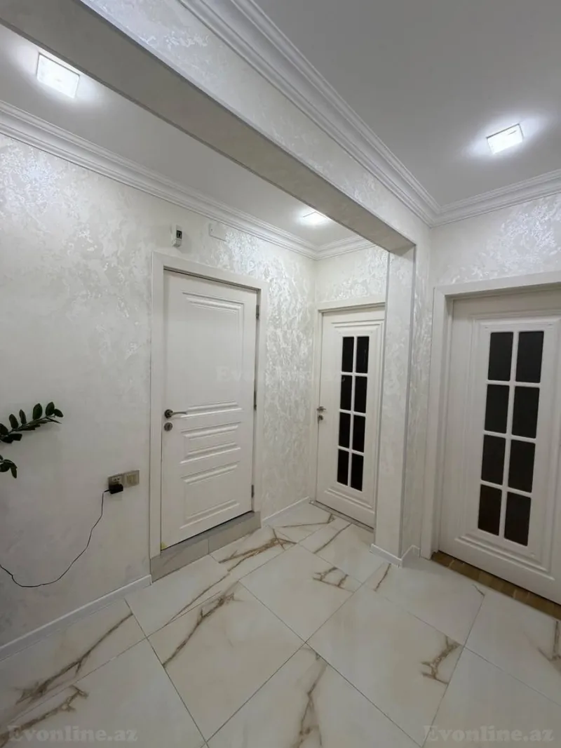 Satılır 3 otaqlı Mənzil Köhnə tikili 60 m² 9-cu mikrorayon - şəkil 7