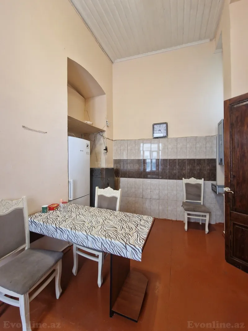 Satılır 2 otaqlı Mənzil Köhnə tikili 56 m² Nizami m. - şəkil 10