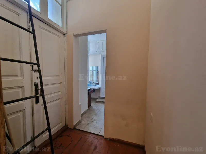 Satılır 2 otaqlı Mənzil Köhnə tikili 56 m² Nizami m. - şəkil 12