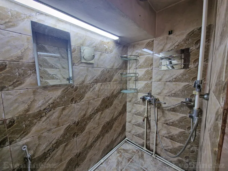 Satılır 2 otaqlı Mənzil Köhnə tikili 56 m² Nizami m. - şəkil 13