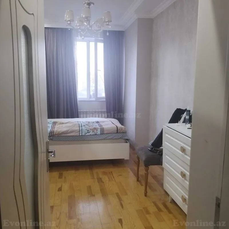 Kirayə verilir 3 otaqlı Mənzil Yeni tikili 90 m² İnşaatçılar m. - şəkil 4