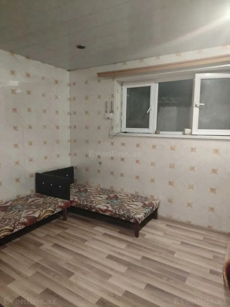 1 otaqlı Həyət evi 20 m² Elmlər Akademiyası m. Kirayə verilir