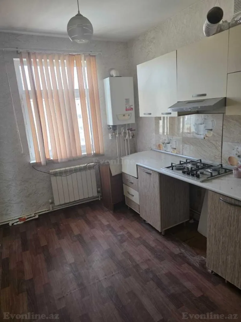 Satılır 3 otaqlı Mənzil Köhnə tikili 70 m² Sumqayıt - şəkil 4