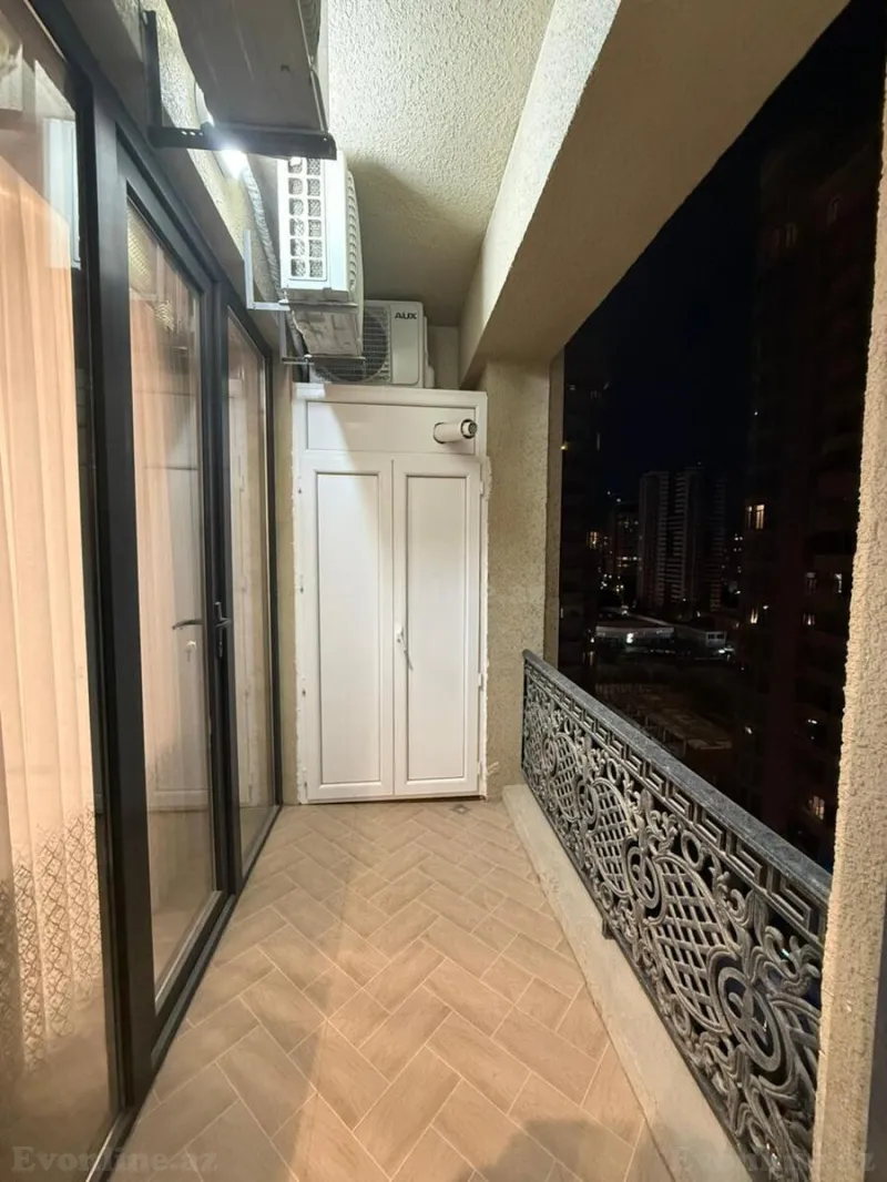Kirayə verilir 3 otaqlı Mənzil Yeni tikili 150 m² Xətai r. - şəkil 15