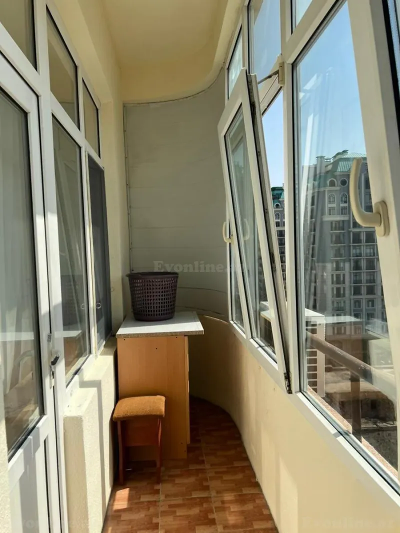 Kirayə verilir 4 otaqlı Mənzil Yeni tikili 182 m² Nəsimi r. - şəkil 16